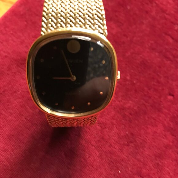 Vintage Working  GRUEN  Gold Tone Watch – Black Dial, Mesh Bracelet - Picture 4 of 4